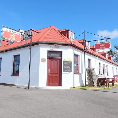 The Caledonian Inn Port Fairy Exterior photo